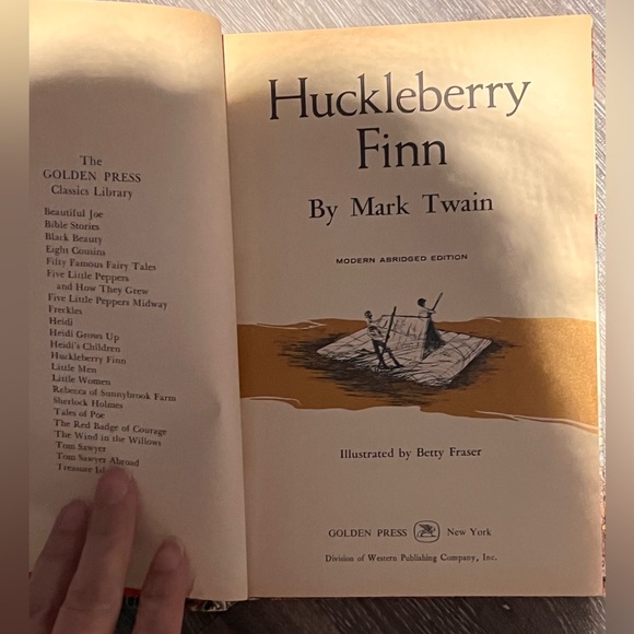 Huckleberry Finn Classic Book - Picture 2 of 4